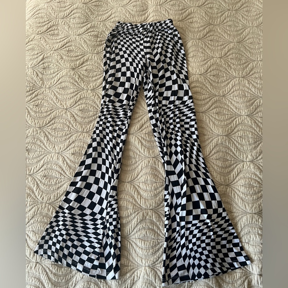 Full Tilt Girls XS Checkerboard Black and White Leggings